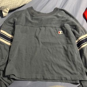 Used Champion women’s cropped top